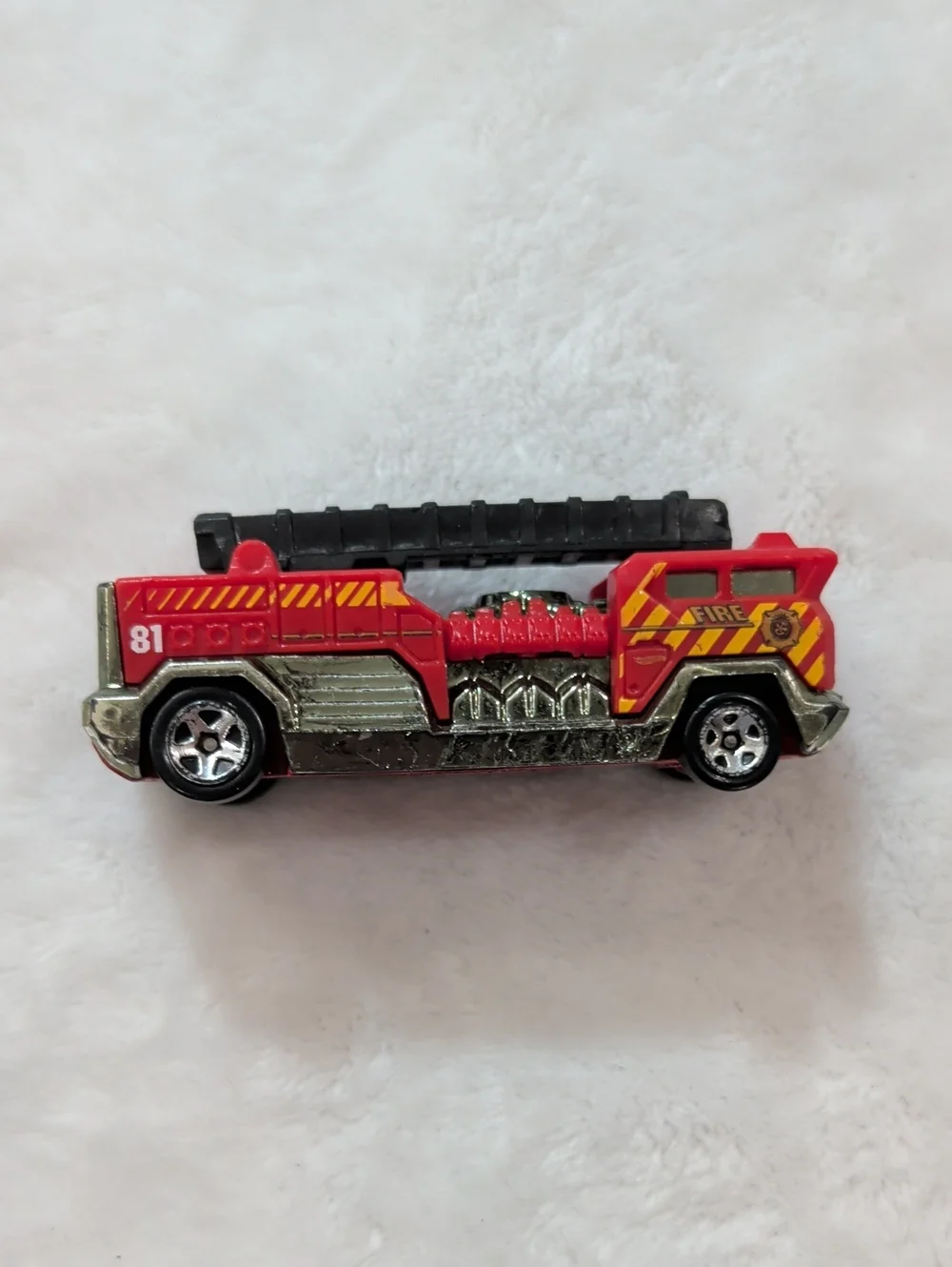 2008, 2018 Mattel Hot Wheels Five Alarm Fire Engine